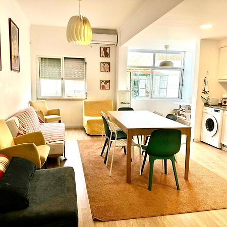 Almada Big Flat Next To Lisbon And Caparica Beach Εξωτερικό φωτογραφία