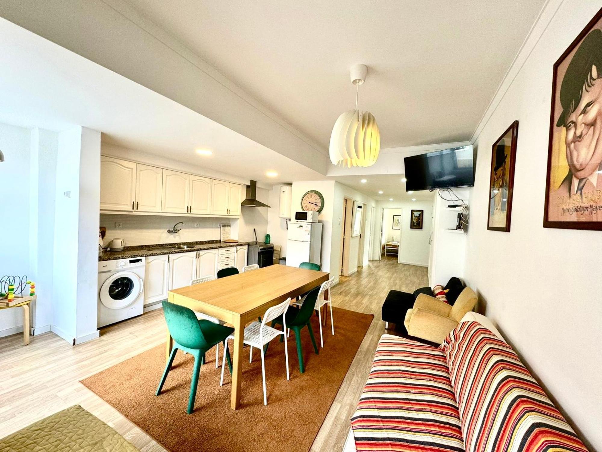 Almada Big Flat Next To Lisbon And Caparica Beach Εξωτερικό φωτογραφία